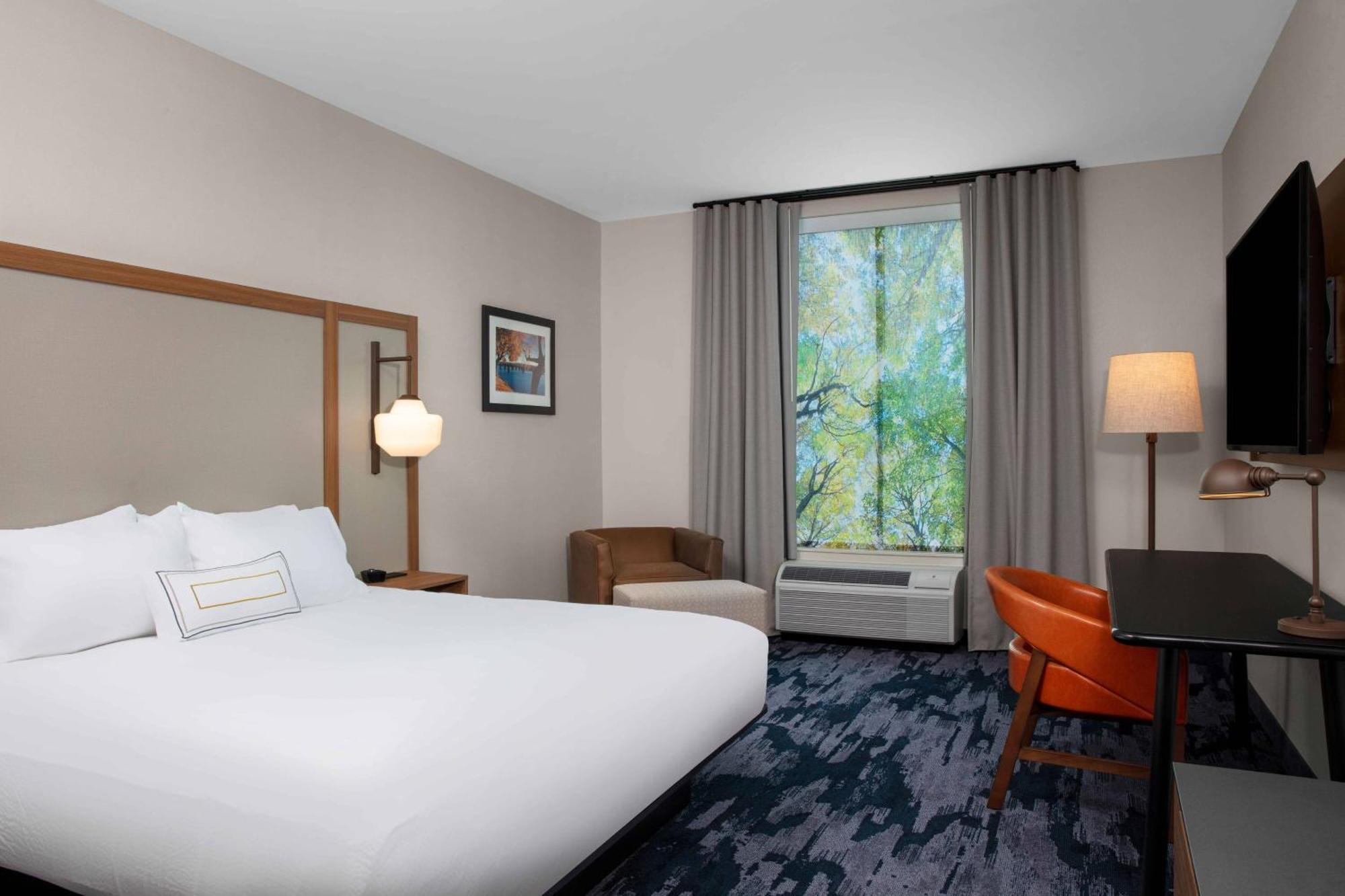 Fairfield By Marriott Inn & Suites Lewisburg Exterior photo